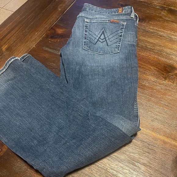 7 For All Mankind A Pocket Bootcut Size 31 - Picture 1 of 3